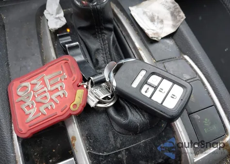 2020 Honda Civic Sport z USA, uszkodzony, nr VIN 19XFC2F87LE214795